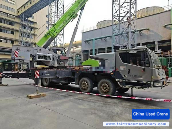 Acheter Zoomlion ZTC350H562 D'occasion Grue Acheter Zoomlion ZTC350H562 D'occasion Grue